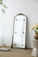 Load image into Gallery viewer, Antique Arched Mirror With Metal Frame, Full Length Mirror For Living Room Bathroom Entryway - Gold
