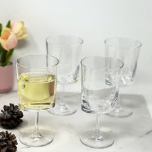 Load image into Gallery viewer, Halo - Leadingware Oval Plastic Wine Glasses (Set of 4) Unbreakable Bpa Free Acrylic, 12Oz - Clear
