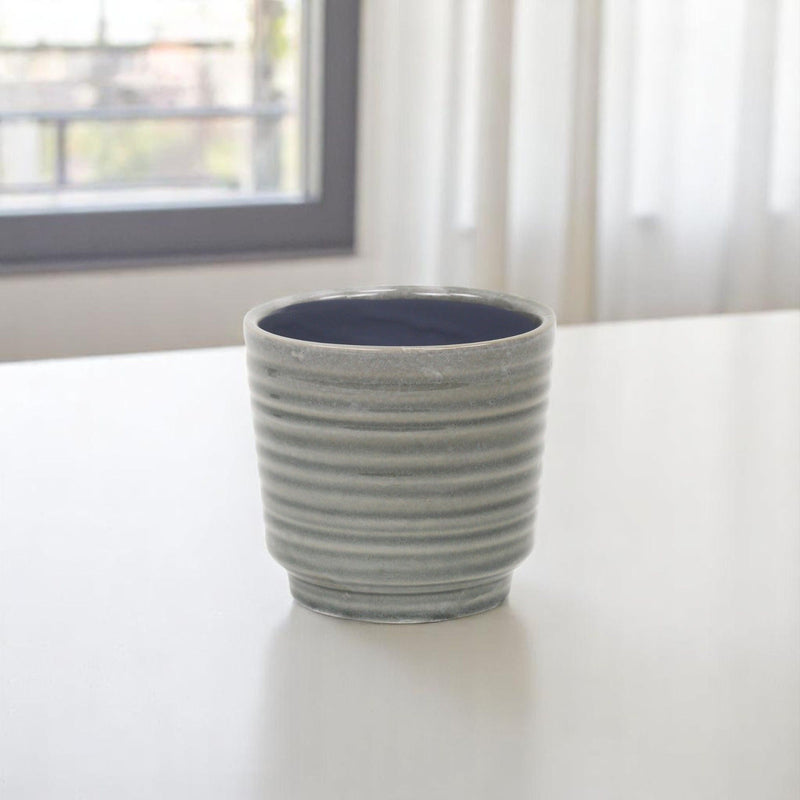 Striped Round Pot Planter (487405) - Gray