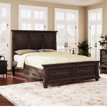 Load image into Gallery viewer, Vintage Tall Headboard Bed
