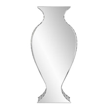Load image into Gallery viewer, Table Vase - Clear
