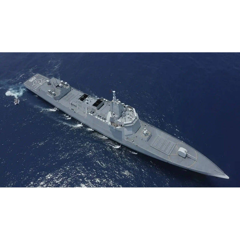 Hand Painted Model Boat (624326) - Blue