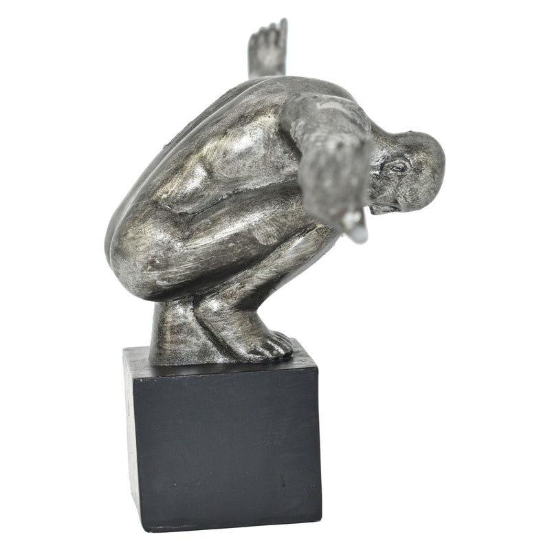Man Tabletop Sculpture (568371) - Pewter