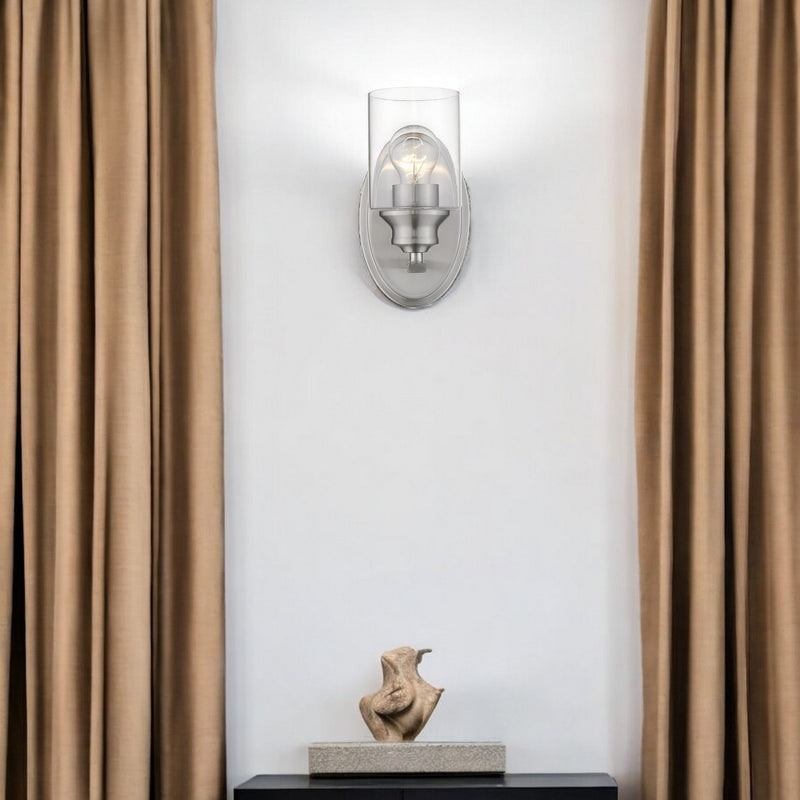 One Light Wall Light With Clear Glass Shade - Silver