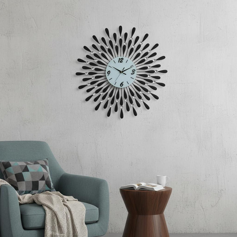 Silent Analog Starburst Wall Clock - Black / White / Silver
