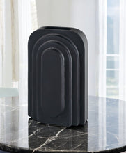 Load image into Gallery viewer, Geometric Table Vase - Black
