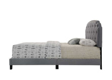 Load image into Gallery viewer, Tradilla - Queen Bed - Gray
