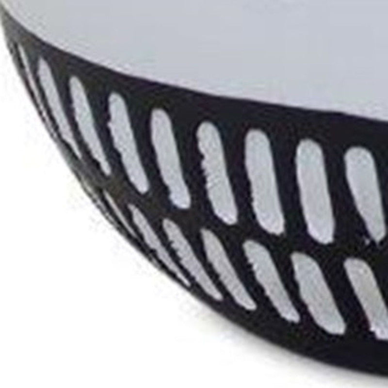 Chicken Figurines (Set of 2) - Black / White