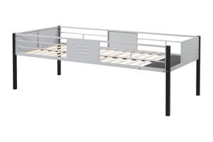 Triple Bunk Bed with Vent Board/ Sturdy Metal Frame/ Noise-Free Wood Slats/ Separatable into three beds/ No Box Spring Needed