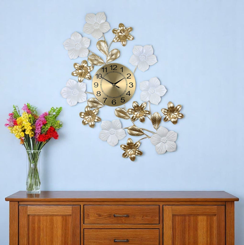 Silent Analog Floral Wall Clock - Gold / White / Black