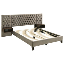 Load image into Gallery viewer, Kiah - Platform Bed With Floating Nightstands

