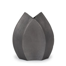 Load image into Gallery viewer, Table Vase (576774) - Black
