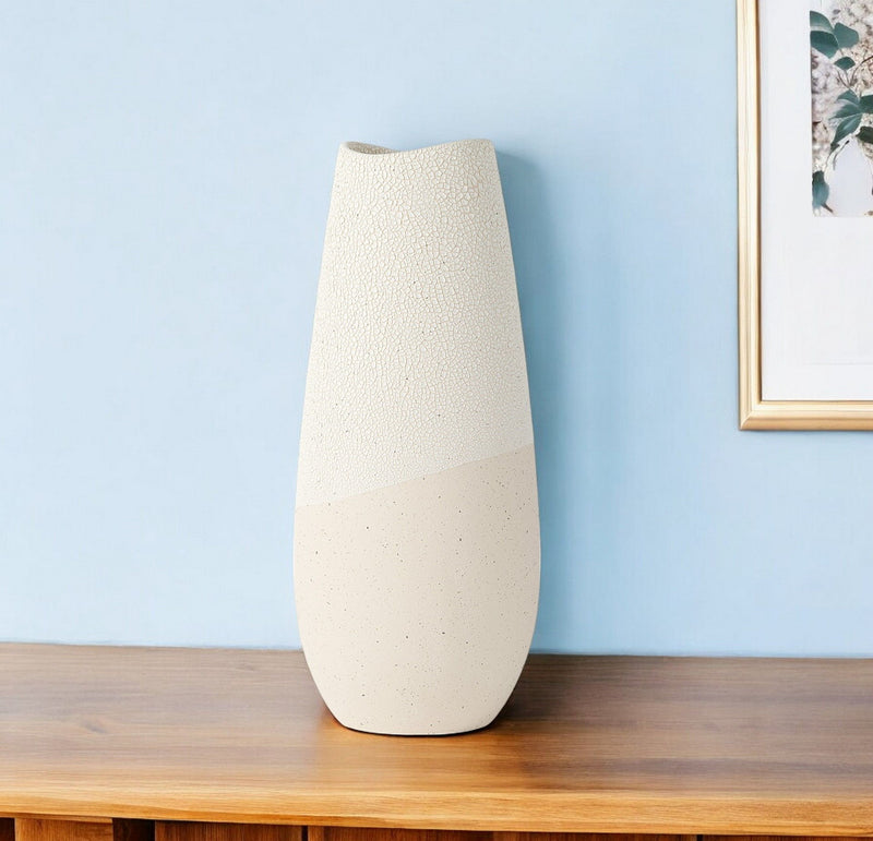 Abstract Cylinder Table Vase (397589) - Cream