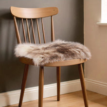 Load image into Gallery viewer, 17" X 17" Ombre Chair Pad - Brown / White
