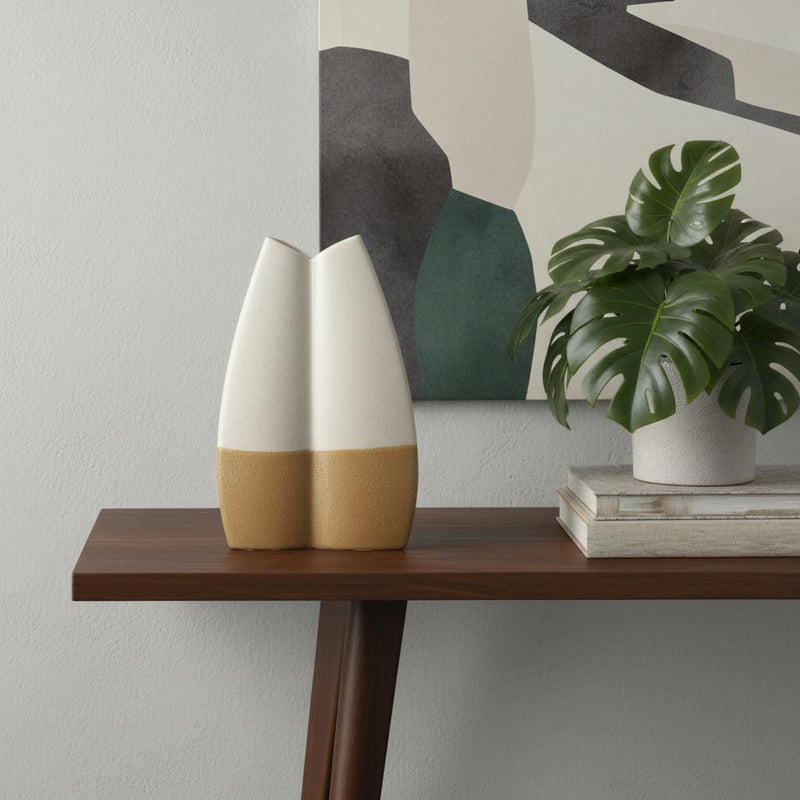 Block Table Vase - Off White / Tan