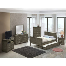 Load image into Gallery viewer, Elegant Trundle Bed With Timeless Charm

