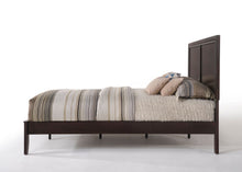 Load image into Gallery viewer, ACME Madison Queen Bed in Espresso 19570Q
