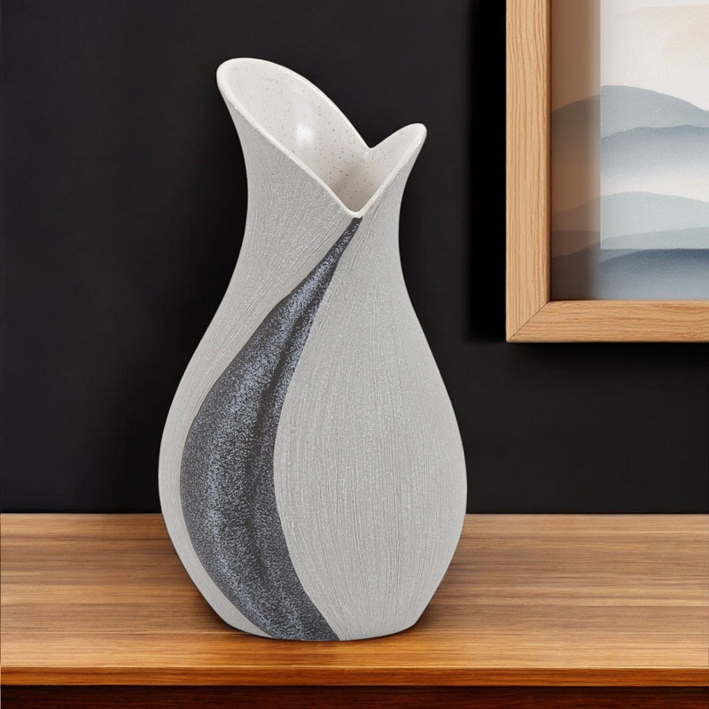 Tulip Table Vase With Sequins - Gray / Off White