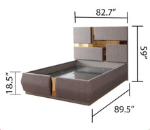 Load image into Gallery viewer, Lorenzo Gold Detailed Tufted Upholstery King Bed made with Wood in Gray
