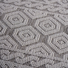 Load image into Gallery viewer, Guros - 8' X 10' Geometric Indoor / Outdoor Area Rug - Gray / White
