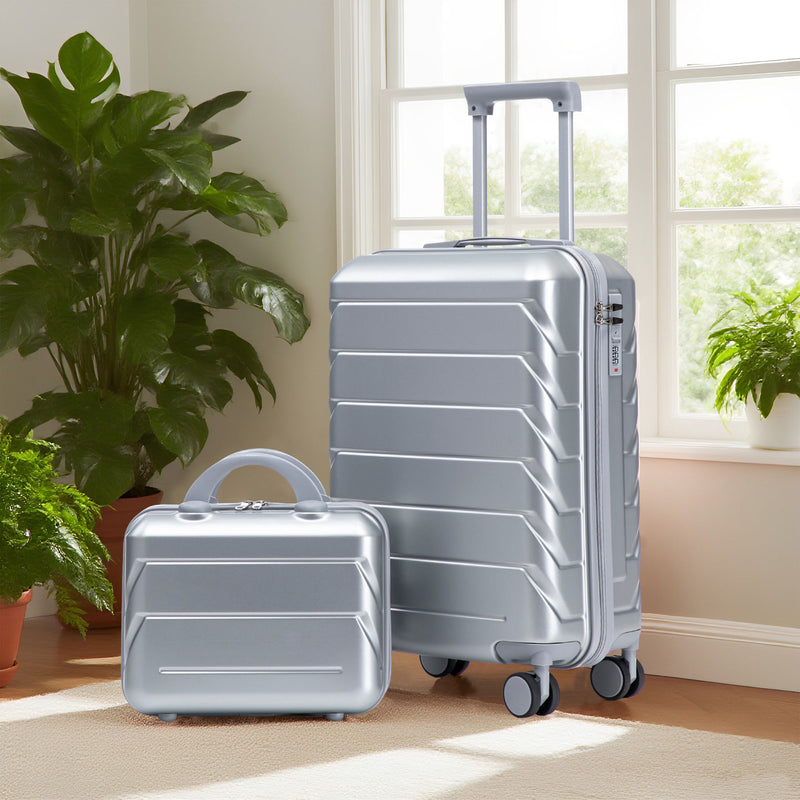 Spinner Luggage Set With Combination Lock