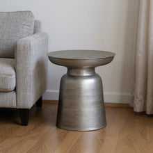 Load image into Gallery viewer, 18" Round End Table - Silver
