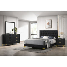 Load image into Gallery viewer, Lexie - Tufted Panel Bedroom Set
