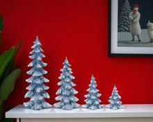 Load image into Gallery viewer, Poly Tabletop Sculpture (Set of 4) - Blue / White
