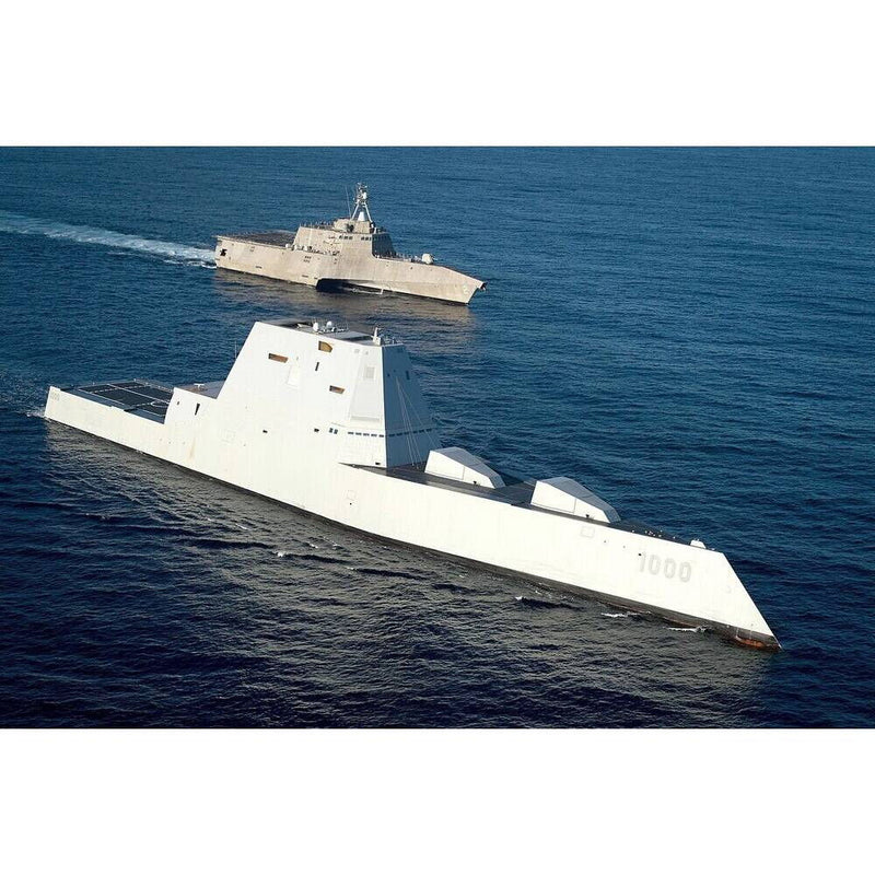 Hand Painted Model Boat (624329) - Gray