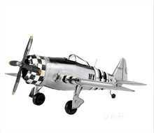 Load image into Gallery viewer, c1943 Republic P-47 Thunderbolt Sculpture - Silver

