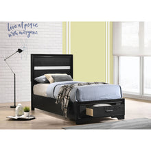 Load image into Gallery viewer, Urbana - Storage Panel Bed
